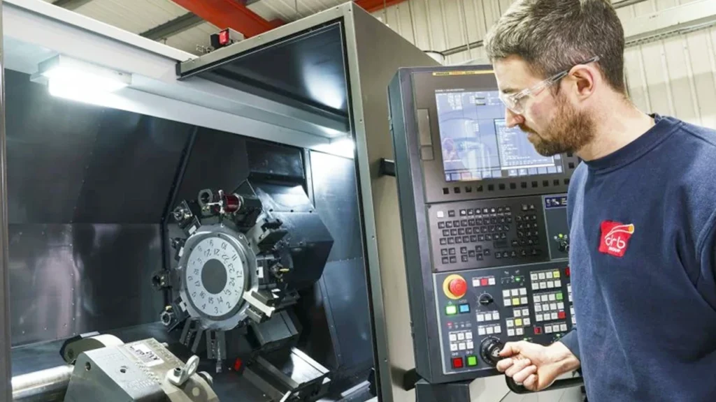 Key Parts of a Lathe: The Expert Guide to Their Functions 25 CNC turning center CNC turret lathes CNC panel operation Main components of a lathe Key Parts of a Lathe The Expert Guide to Their Functions
