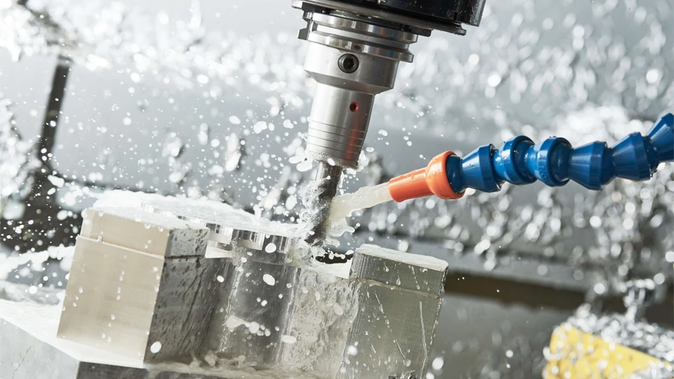 CNC MILLING MACHINING What Is a Vertical Machining Center Your Expert Guide ROSNOK CNC MACHINE