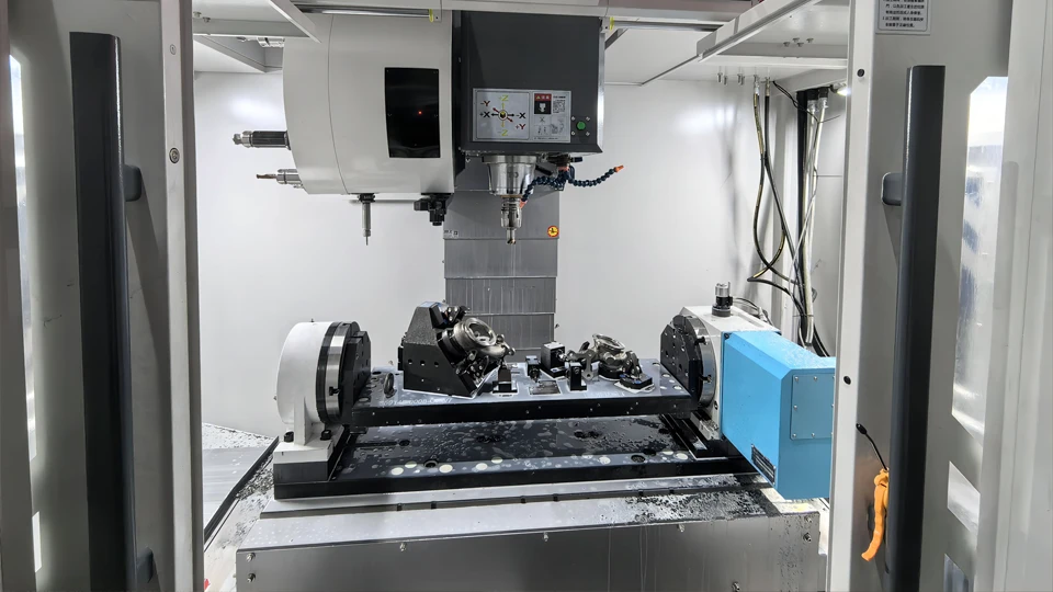 Vertical vs Horizontal Machining Center: Explore Differences 7 machining center Vertical vs Horizontal Machining Center Explore Differences ROSNOK CNC MACHINE
