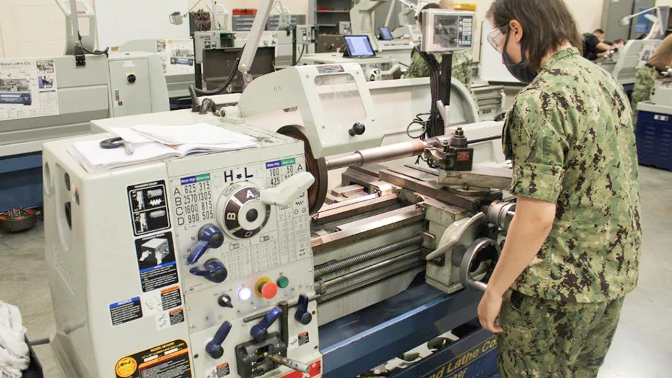 Engine Lathe Using What Is an Engine Lathe A Must-Read Breakdown ROSNOK CNC MACHINE