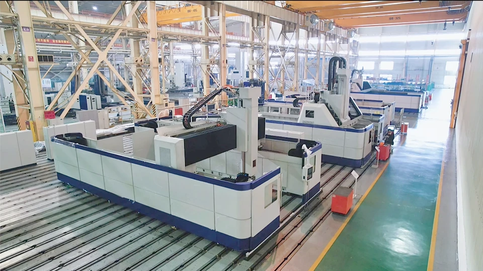 What Is a Gantry Machining Center? Your Must-Read Guide 8 Gantry machining center workshop What Is a Gantry Machining Center Your Must-Read Guide ROSNOK CNC MACHINE