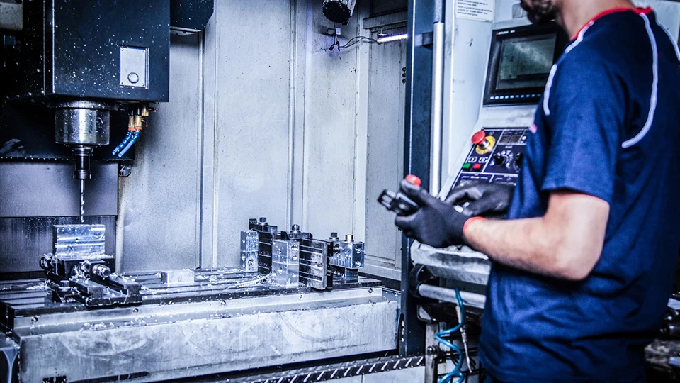 How to Improve CNC Machining Accuracy and Precision 4 CNC drilling and milling How to Improve CNC Machining Accuracy and Precision ROSNOK CNC MACHINE