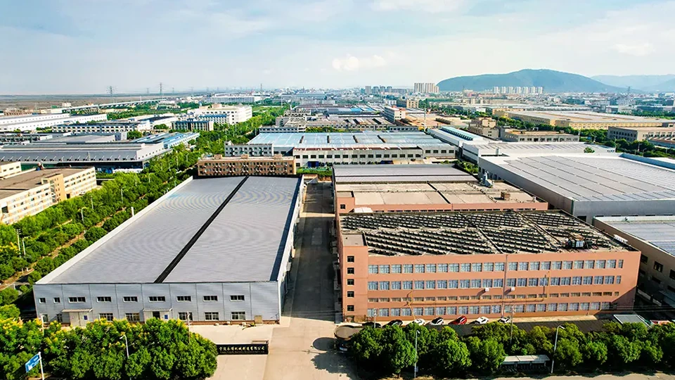 Top 10 CNC Lathe Manufacturers in the World: Global Leaders 21 ROSNOK Factory China Top 10 CNC Lathe Manufacturers in the World Global Leaders