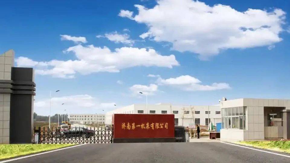 Top 10 Lathe Machine Manufacturers in China 13 Jinan First Machine Tool Co., Ltd. Top 10 Lathe Machine Manufacturers in China