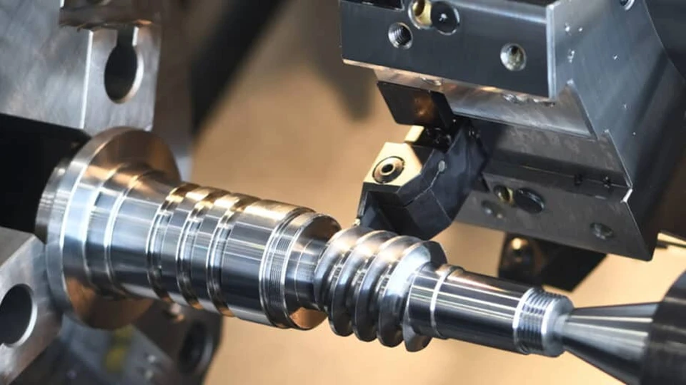 Lathe Turning Machining How to Choose a Lathe for Metal Machining Applications