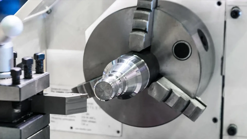 Workpiece Size and Shape Determines Lathe Type How to Choose a Lathe for Metal Machining Applications