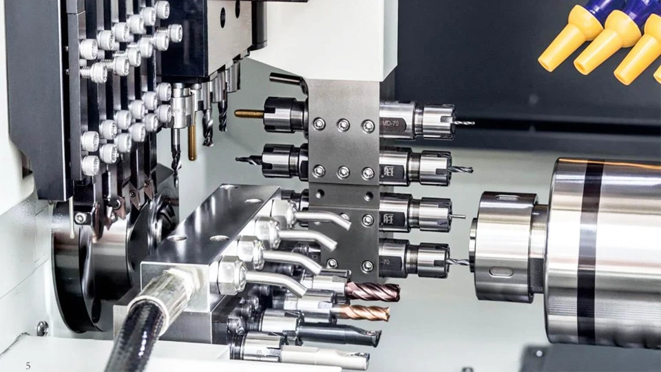 What Is a Guide Bushing in a Swiss Lathe? 4 Can a Swiss Lathe Run Without a Guide Bushing