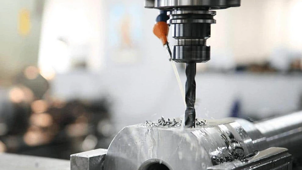 What is Drilling: Definition, Process, Types and Application 2 How Does the Drilling Process Work